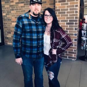 Meet your Posher, Lexie